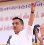 क्या अमित शाह के जन्मदिन पर गांधीनगर में स्वच्छता सेवकों को मिला सम्मान?