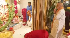 Amit Shah offers mangala aarti at Ahmedabad's Jagannath Temple for 149th Rath Yatra