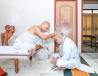 Amit Shah seeks blessings of Jain Acharya in Ahmedabad
