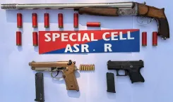 क्या अमृतसर में यूके स्मगलर से जुड़े 5 आरोपी गिरफ्तार हुए?