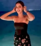Ananya Panday shows her first attempt at making a vlog in Maldives