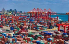 क्या अनिश्चितता से भरी दुनिया में चीन सबसे बड़ी निश्चितता है?