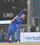 Anjum Chopra feels Sophie Ecclestone 'won't come cheap' at WPL mega auction