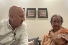 अनुपम खेर की मां दुलारी डेढ़ महीने बाद शिमला से लौटीं, भावुक अभिनेता ने इंस्टाग्राम पर दिल का हाल बताया