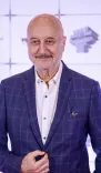 Anupam Kher turns producer for Bengali film 'Shuru Theke Shuru' after 26 years