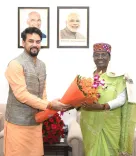 Anurag Thakur Greets President Murmu on Her Birthday
