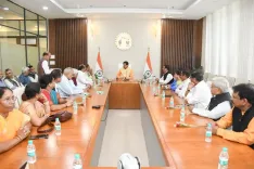 क्या अनुसूचित जाति जनजाति की योजनाओं की जमीनी हकीकत जानने के लिए केंद्रीय समिति मध्य प्रदेश आई?