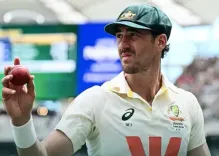 एशेज : इंग्लैंड पहली पारी में सिर्फ 172 रन पर ढेर, मिचेल स्टार्क के नाम 7 विकेट