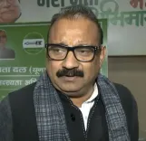 क्या अशोक चौधरी ने पीएम मोदी के बयान का समर्थन किया है, जिसमें पाठ्यक्रम में महापुरुषों को उचित स्थान देने की बात कही गई?