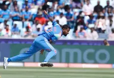 एशिया कप : हार्दिक पांड्या और अर्शदीप सिंह के पास खास उपलब्धि हासिल करने का मौका 