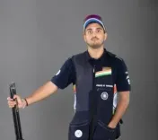 एशियन गेम्स शूटिंग: शपथ भारद्वाज ट्रैप इंडिविजुअल फाइनल में, पुरुष टीम छठे स्थान पर रही