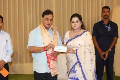 Assam CM Relief Fund Gets ₹25 Lakh-Plus in Flood Donations