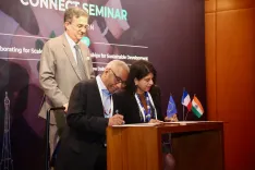 How are Atal Innovation Mission and IFCCI Scaling Up Tinkering Labs Across India?
