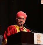 क्या <b>आतंकवाद</b> विकास का सबसे बड़ा दुश्मन है? जम्मू यूनिवर्सिटी के दीक्षांत समारोह में <b>एलजी मनोज सिन्हा</b> का बयान