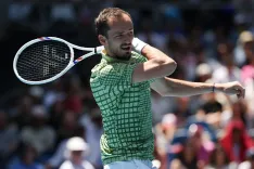 Did Medvedev and Rublev Advance to the Third Round in Melbourne?