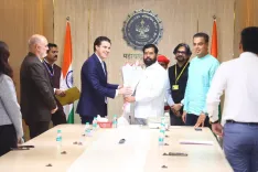क्या ऑस्ट्रेलियाई सांसदों ने महाराष्ट्र के एकनाथ शिंदे से मुलाकात कर व्यापारिक सहयोग पर चर्चा की?