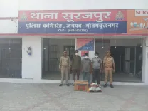 क्या अवैध पटाखों की बिक्री का खुलासा हुआ? तीन आरोपी हुए गिरफ्तार, बड़ी मात्रा में प्रतिबंधित पटाखे बरामद