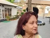 अयोध्या में भावुक हुईं आनंद रामानंद सागर की पत्नी निशा, सीएम योगी के विकास कार्यों की प्रशंसा