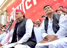 अखिलेश यादव का BJP पर हमला: अयोध्या में एक 'पीडीए प्रहरी' ही काफी, वोट चोरी के गंभीर आरोप