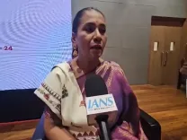 क्या सामाजिकता को ध्यान में रखकर गाना चाहिए? भोजपुरी सिंगर कल्पना पटवारी