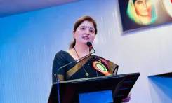 रुपाली निलेश चाकणकर का आरोप: बेबुनियाद आरोपों से बदनाम करने की कोशिश