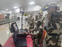 क्या बम की धमकी के बाद इंफाल एयरपोर्ट को खाली कराया गया?