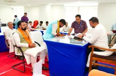 बांकीपुर उपचुनाव: भाजपा प्रत्याशी नीरज कुमार सिन्हा ने पटना में भव्य रोड शो के साथ दाखिल किया नामांकन