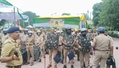 बारावफात पर UP में सुरक्षा के पुख्ता इंतजाम: लखनऊ में जुलूस-ए-मदहे सहाबा, वाराणसी में बैरिकेड