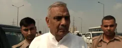 क्या बरेली जा रहे समाजवादी पार्टी के डेलिगेशन को पुलिस ने मेरठ एक्सप्रेसवे पर रोका?