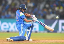 हरमनप्रीत कौर की चोट: भारत बनाम ऑस्ट्रेलिया वनडे सीरीज में महत्वपूर्ण अपडेट