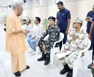 सीएम योगी ने कहा: देशसेवा में जुटें, परिवार की सुरक्षा का जिम्मा सरकार ने लिया