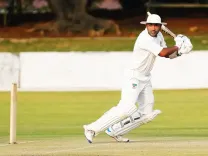 क्या बेल्जियम में जन्मे अंतुम नकवी जिम्बाब्वे की ओर से अंतरराष्ट्रीय डेब्यू के लिए तैयार हैं?
