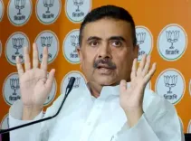 बंगाल चुनाव: डीजीपी सहित अन्य अधिकारियों को हटाए जाने पर बोले सुवेंदु अधिकारी, 'थानेदारों को भी बदलना चाहिए'