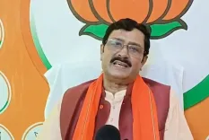 राहुल सिन्हा का ममता बनर्जी पर हमला: बंगाल के आदिवासी समाज से अपील