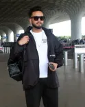 'बेटिंग एप का प्रमोशन कर एल्विश ने किए कई घर बर्बाद,' भाऊ गैंग ने ली फायरिंग की जिम्मेदारी