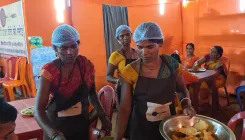 श्रावणी मेला 2025: सुल्तानगंज में 'जीविका दीदी की रसोई' से 100 से अधिक महिलाओं को रोज़गार, ₹30 लाख आमदनी का अनुमान