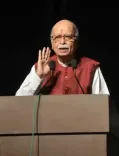 लाल कृष्ण आडवाणी अपोलो अस्पताल में भर्ती, सीने में संक्रमण के बाद हालत स्थिर
