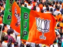 BJP ने पुलवामा जिला अध्यक्ष शौकत अंद्राबी को निलंबित किया, जबरन वसूली की FIR के बाद अनुशासनात्मक कार्रवाई