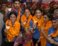 कॉमनवेल्थ गेम्स 2026: IGI एयरपोर्ट पर भारतीय दल का भव्य स्वागत, बॉक्सिंग में 7 स्वर्ण का ऐतिहासिक रिकॉर्ड