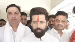 भरत तिवारी एनकाउंटर: चिराग पासवान परिजनों से मिलेंगे, बोले- 'आत्मसमर्पण के बाद मारना उचित नहीं'