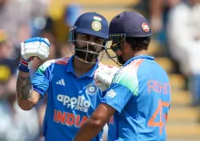 रोहित-कोहली जोड़ी ने जड़े 8,000 अंतरराष्ट्रीय रन, कार्डिफ वनडे में रचा इतिहास