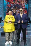 Amitabh Bachchan reveals Mika Singh gifted him a grand piano on KBC 18