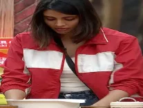 क्या बिग बॉस 19 में किचन ड्रामा हो रहा है? मालती चाहर ने रोटी बनाने के बहाने शुरू किया युद्ध