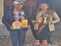 How did Bihar's Bagaha's Suman Devi create a success story through beekeeping?