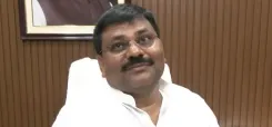 जदयू में 'नीतीश कुमार' नाम जोड़ने की मांग तेज, कुशवाहा बोले — 'जदयू मतलब नीतीश'
