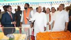 बिहार में जिला एवं प्रखंड स्तरीय अस्पताल अब बन रहे विशिष्ट चिकित्सा केंद्र: सीएम नीतीश कुमार