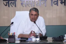 बिहार बाढ़ 2025: तटबंधों की रात्रिकालीन निगरानी के आदेश, उपमुख्यमंत्री चौधरी ने की उच्चस्तरीय समीक्षा