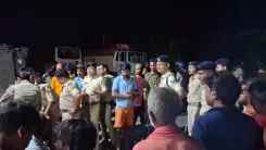 बिहार के पश्चिम चंपारण में बस ने भीड़ को कुचला, 5 की मौत; बनकटवा में छठियार समारोह के दौरान हादसा