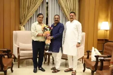 Bihar Minister Ashok Choudhary calls on CM Himanta in Dispur