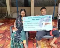 बिहार: मुख्यमंत्री निशक्तजन विवाह प्रोत्साहन योजना से लाभार्थी बन रहे आत्मनिर्भर, मिला एक लाख का चेक